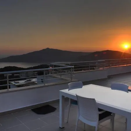 Lejlighed Terasda Doga,Deniz,Guenesbatisini Seyredebilirsiniz *