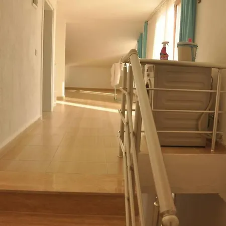 Terasda Doga,Deniz,Guenesbatisini Seyredebilirsiniz * Kalkan