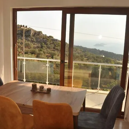 Lejlighed Terasda Doga,Deniz,Guenesbatisini Seyredebilirsiniz Kalkan